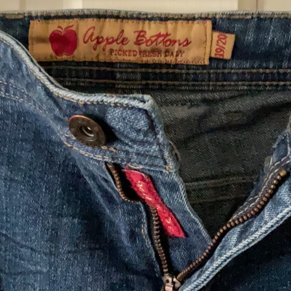 Women's 19/20 plus size Apple Bottom Blue Jeans - Picture 5 of 9